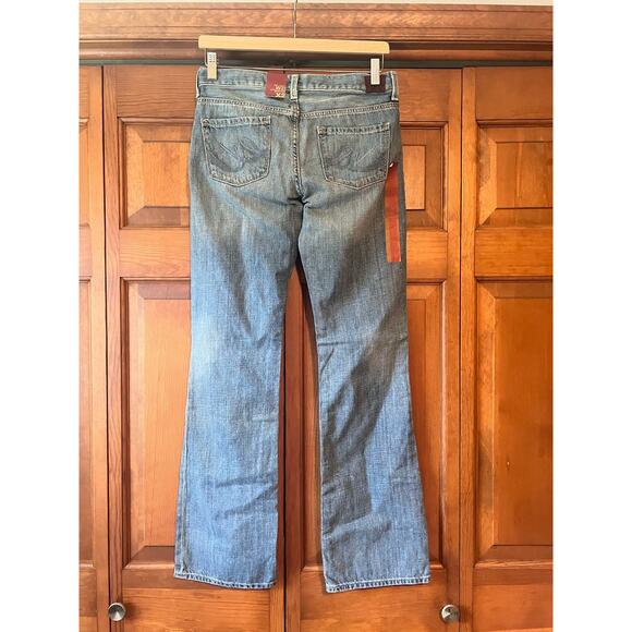 NWT VINTAGE Express Women's Low Rise Eva Bootcut Jeans Denim Blue Size 2R - Picture 5 of 12